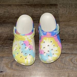 Womens Classic Tie Dye Crocs Size 8